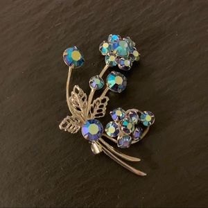 Vintage Silver Tone Round Faucet Aurora Borealis Stone Brooch